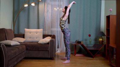 Mind Blowing Gymnastics With Torpe Baba - upornia.com