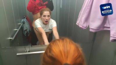 Babbylittle - Sex In The Elevator With A Neighbor. Deep Blowjob - hclips.com
