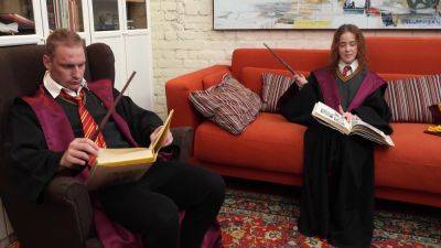 Harry Potter, Nicole Murkovski And Martin Spell - Hermione Gave A Blowjob Between Couples - upornia.com