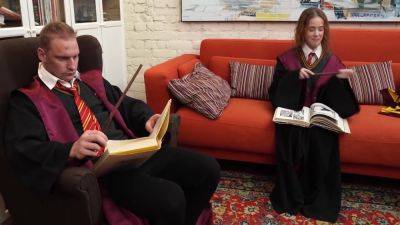 Harry Potter, Nicole Murkovski And Martin Spell - Hermione Gave A Blowjob Between Couples - upornia.com