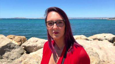 Léa, 27, manager of a lingerie shop in Marseille! - hotmovs.com