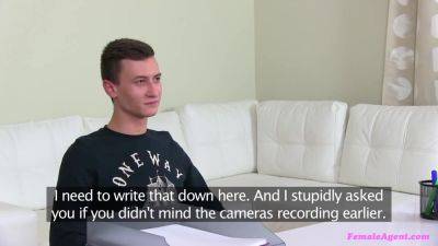 Skinny Dude With Big Dick Enjoys Blowjob - videomanysex.com