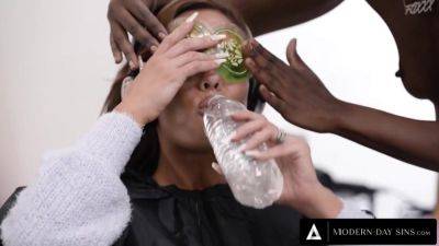 Modern Lady Stepsonia Porn - videomanysex.com