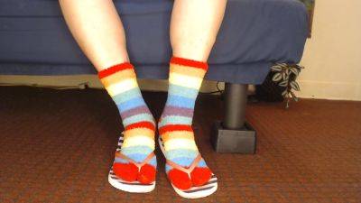 Fluffy Fuzzy Socks Flip Flops Shoeplay - hclips.com