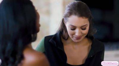 Lesbian couple pussy licking asian bff - hotmovs.com