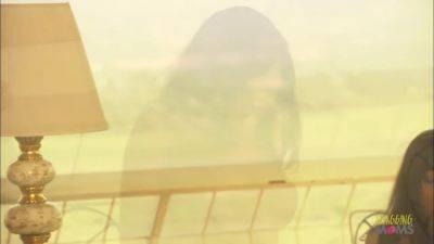 Handsome Guy Gets A Blowjob From A Brunette Milf Before Screwing Her - videomanysex.com