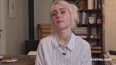 Blonde Hally Puts The Brush In Her Pussy While Painting - upornia.com