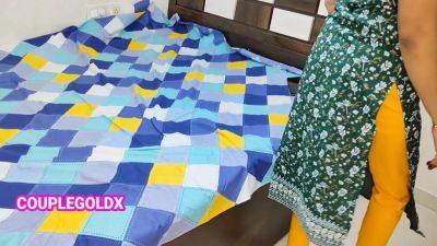 Komals Husband Has Stopped For The Night Shift, Was Her Friend - desi-porntube.com - India