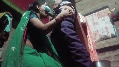 Indian Wife Ki Khade Hokar Ki Jordar Chudai Hindi Audeo - desi-porntube.com - India