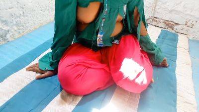 Mast Bhikran Give Me Hungry Food Stepmother Ne Gand Phar Di Bhikran Ki - desi-porntube.com - India