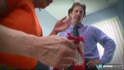 Trinity Rear End Is Waiting For You - upornia.com