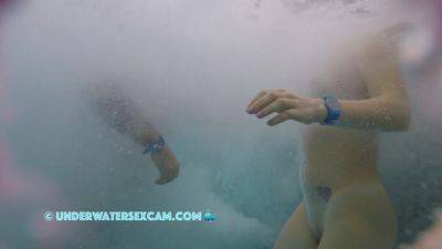 She Disappears In The Underwater Turbulence But Our Hidden Camera Catches Everything - hclips.com