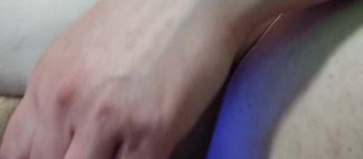 Home Alone - upornia.com