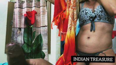 Busty Beauty Feels It In Crazy Mode - upornia.com