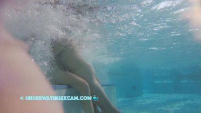 He Impresses The Pretty Girl With His Big Hard Cock - hclips.com