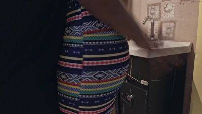 My Stepbrother-in-law Fucked Me Before I Go To The Market - upornia.com - Malaysia