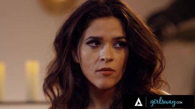 GIRLSWAY - Kinky PAWG Brunette Gets Submissive Towards Her Hot Therapist - hotmovs.com