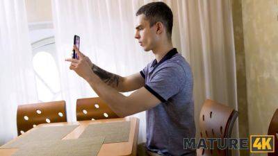 MATURE4K. Stepmother over 50 returned home and tempted her stepson into sex - hotmovs.com - Russia