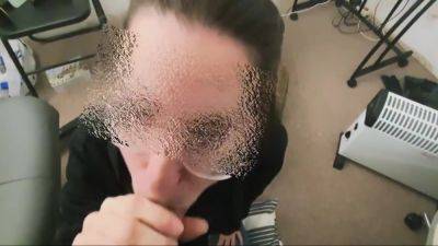 Skinny French Girl Squirting Hard - upornia.com - France