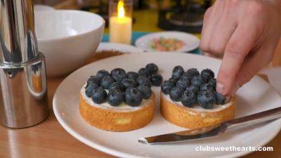 Cake & Cunnilingus Day At - upornia.com