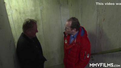 Happy Blondie Riding Cock - hotmovs.com