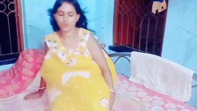 Stepsister Showing Her Nipples Big Tits Big Ass Amateur Homemade Doggy Style Stepmom - desi-porntube.com - India