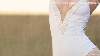 Cybergirl Such A Tease With Alana Wolfe - upornia.com