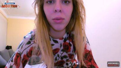 My Own Stepmom Helps Me To Cum - hotmovs.com - Russia