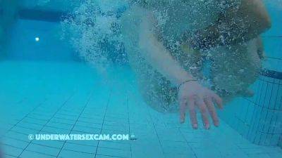 Sweet White Teen 18+ With Boyfriend - hclips.com