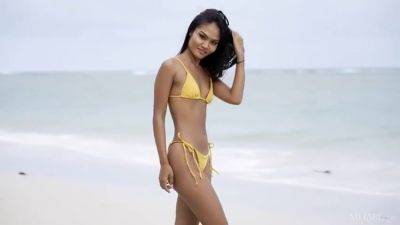 Lukpla Perfect Beach - upornia.com