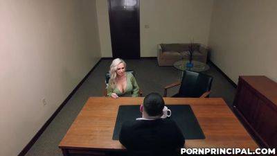 Summoned To A Meeting With With Bad Bella - upornia.com