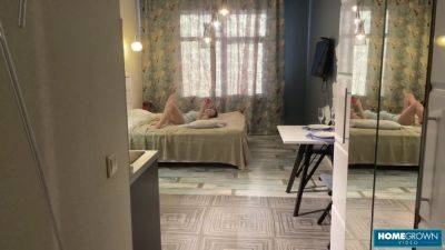 Sexy Girl Gets Her Slim Body Splooged - upornia.com