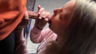 Outdoor Passion: Mya & Ryland's Public Encounter; Big Cocks, Big Risks! - veryfreeporn.com