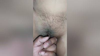 Indian Bhabhi Desi Bhabhi Having Fun - desi-porntube.com - India