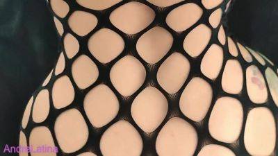 Those Tights Make Him Fast - hotmovs.com