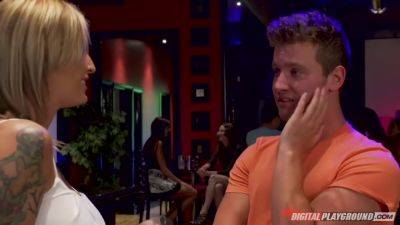 Converting Lesbians Crazy Foursome Sex Story - videomanysex.com