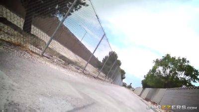 Keisha Grey - Jhonny Sins And Keisha Grey - Boardwalk Boarding Boobies And - upornia.com