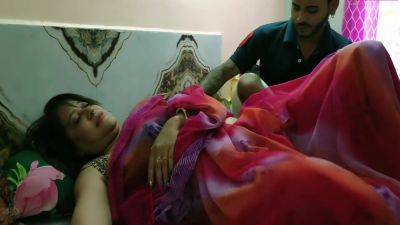 Alone Bhabhi Romantic Sex With Neighbor Devar - desi-porntube.com - India