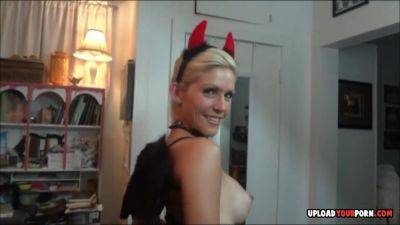 Horny Blondie Stepmommy With Big Boobs Wants One-eyed Snake - upornia.com