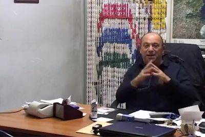 Still Better Than A Handjob! - hotmovs.com - Italy