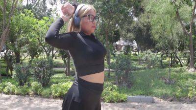 Venezolana Culona Sale A Correr Y Tiene Sed De Leche ( Vista Previa) 8 Min - hotmovs.com