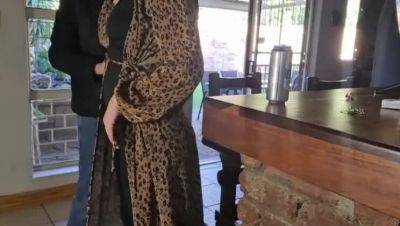 Brother-in-law bangs me at his bar: Amateur, Brunette, Big Butt, Doggystyle - veryfreeporn.com