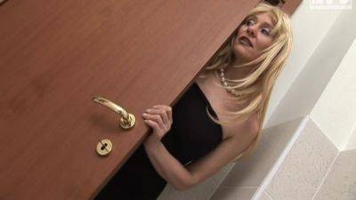 Hot Family Stories - upornia.com