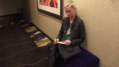 The One Dollar Fuck In Lasvegas - upornia.com - Germany