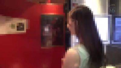 04099,A woman panting in full lewdness - hclips.com - Japan