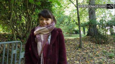 18 year old girl doggystyle porn casting - hotmovs.com