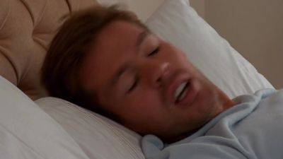 Pierced babe fucked in her wet pussy on the bed - hotmovs.com