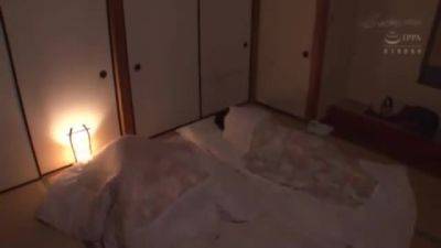 08668,SEX of a woman with a big dick - hotmovs.com