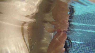 Natalie Heart - Fucks In A Jacuzzi - hotmovs.com