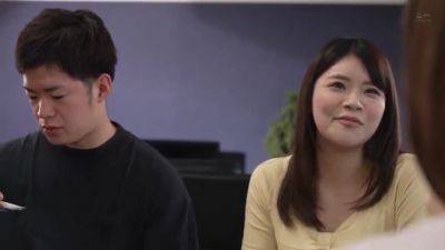 HTJHREHSHTEJRSHHREALDN009 - txxx.com